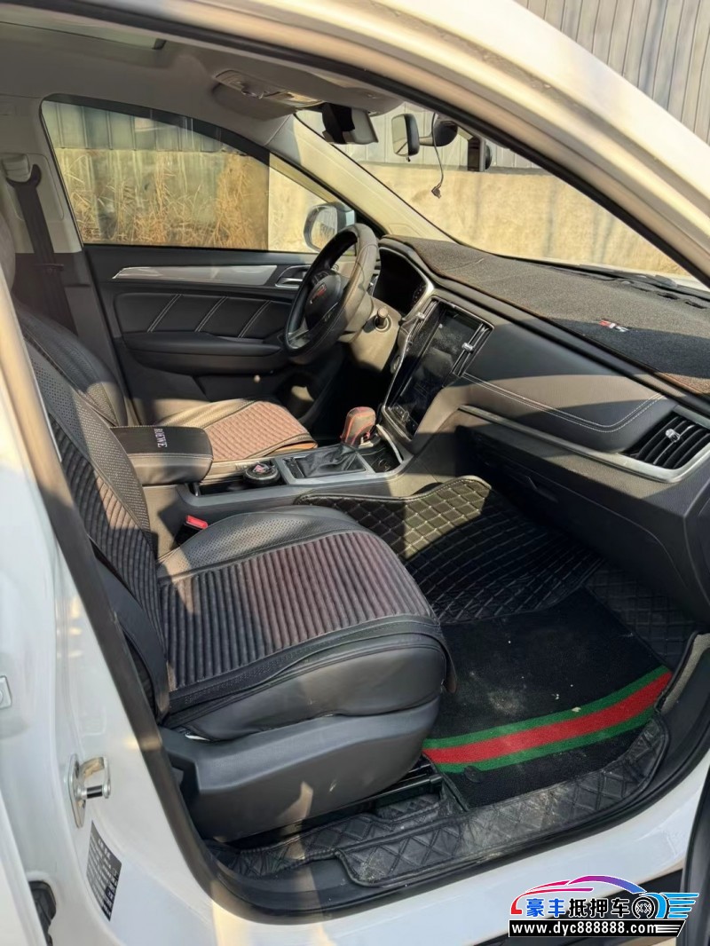 21年荣威RX5轿车抵押车出售