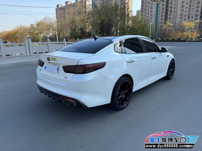 16年起亚K5轿车抵押车出售