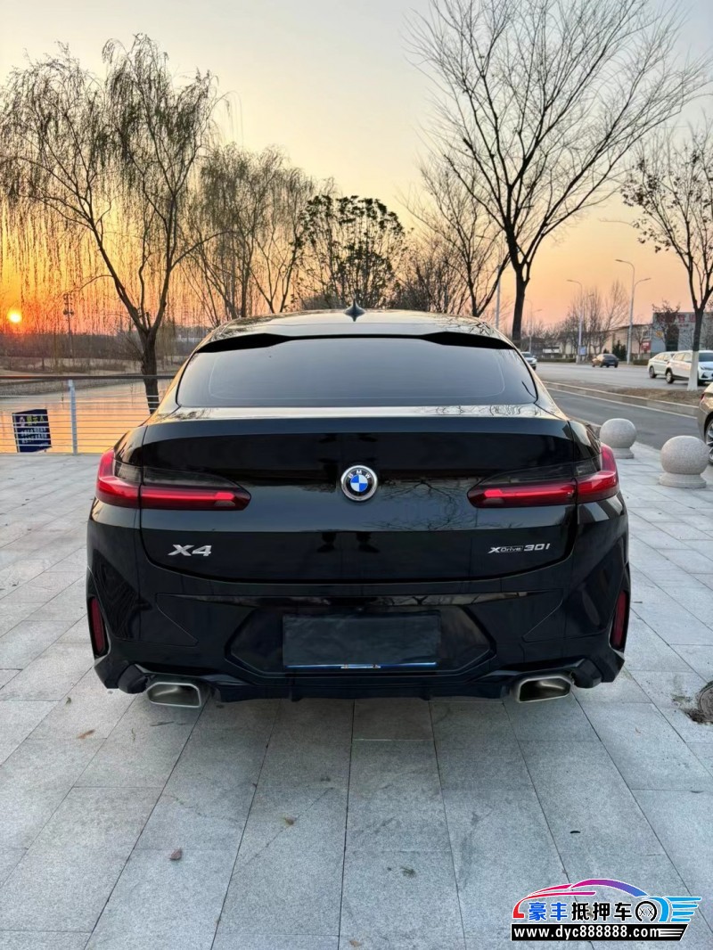 22年宝马X4轿车抵押车出售