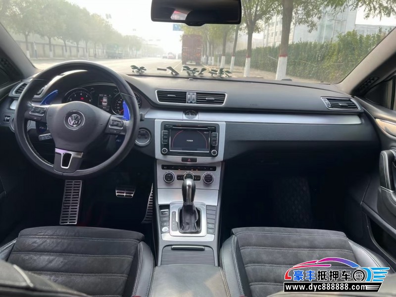 16年大众CC轿车抵押车出售