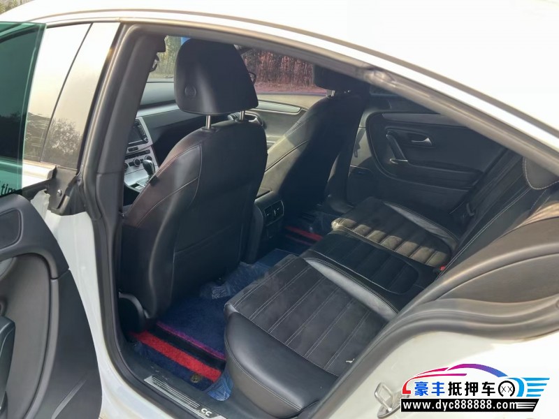 16年大众CC轿车抵押车出售