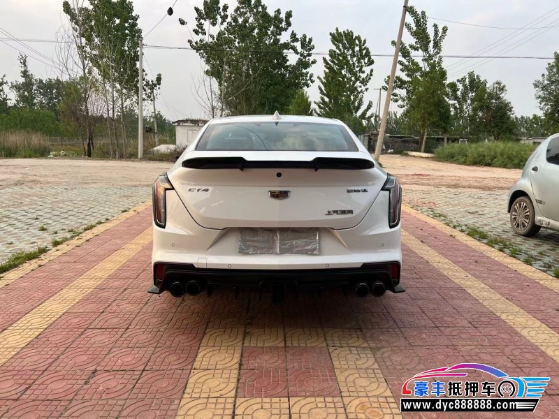 22年凯迪拉克XT4SUV抵押车出售