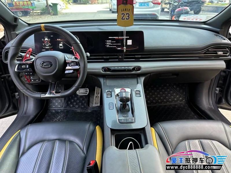 21年传祺影豹轿车抵押车出售