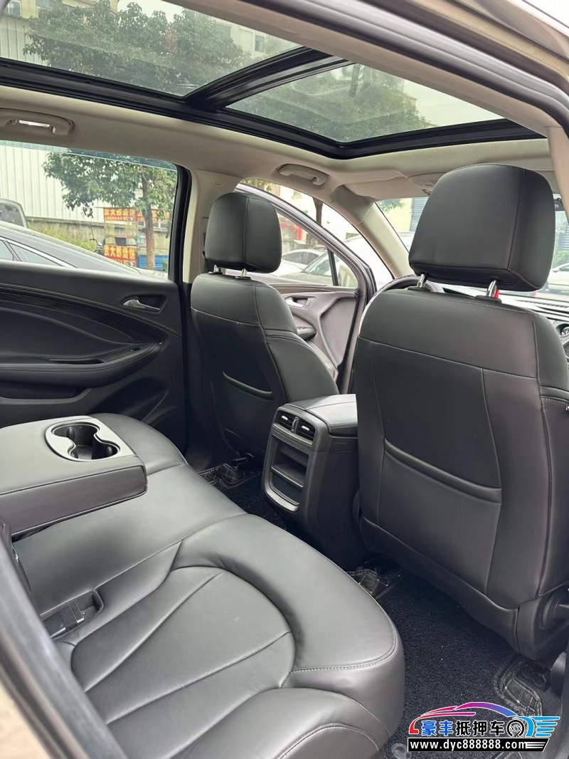 20年别克昂科威轿车抵押车出售