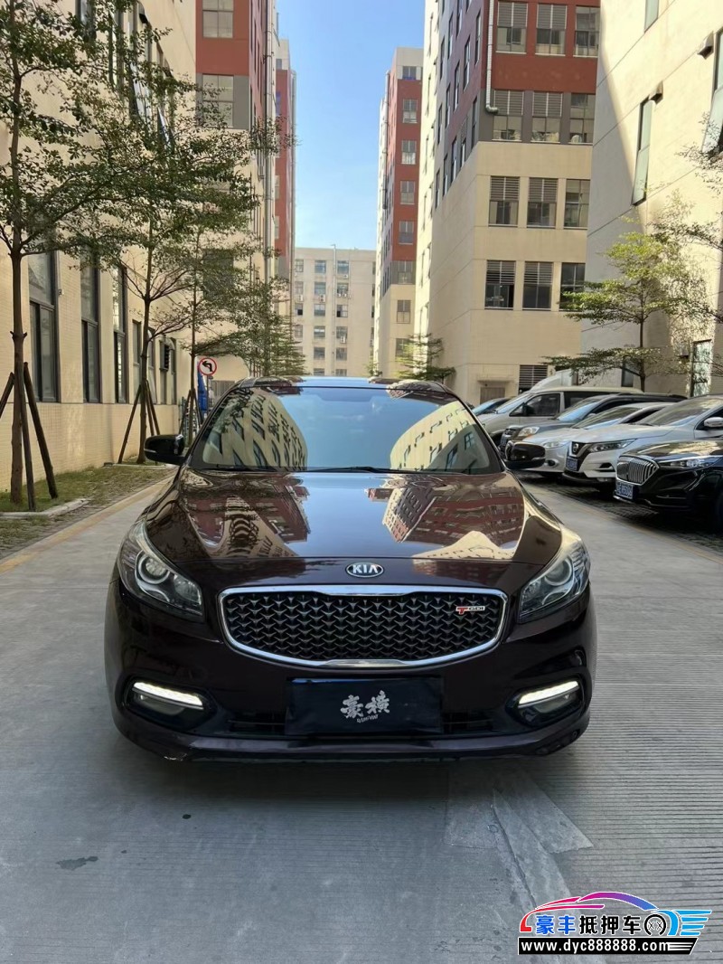 15年起亚K4轿车抵押车出售