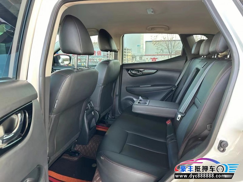 23年日产逍客轿车抵押车出售