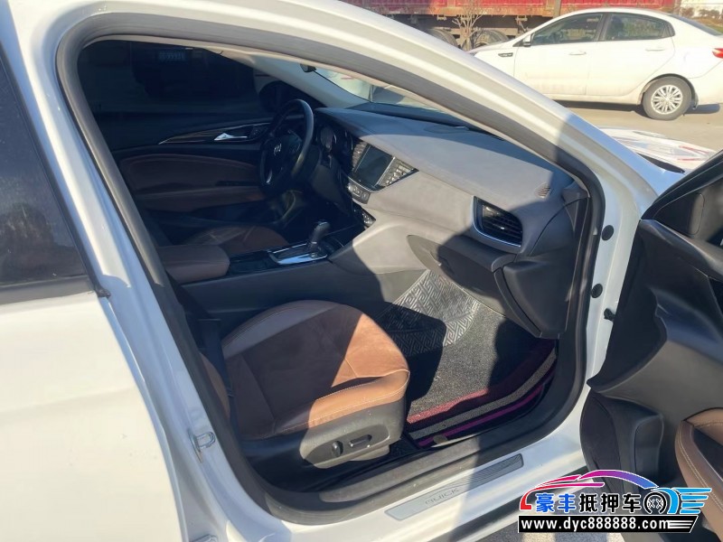 19年别克君威轿车抵押车出售