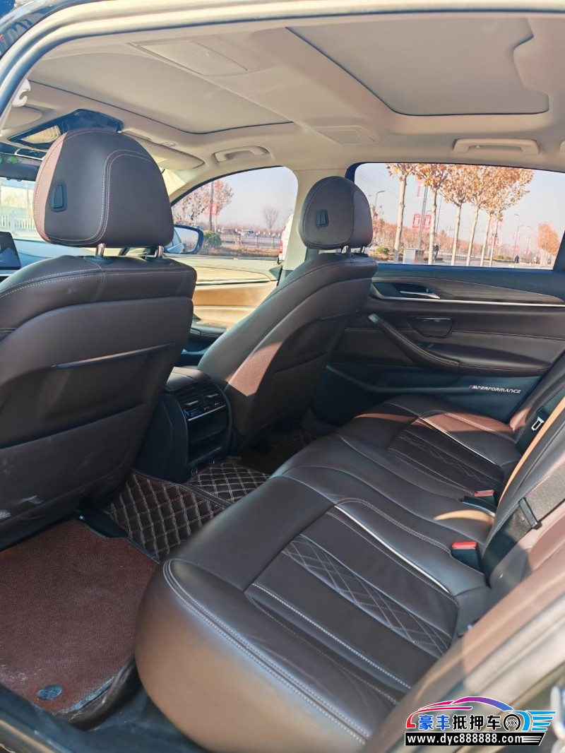 18年宝马5系轿车抵押车出售