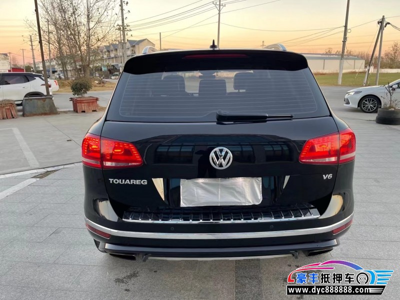 16年大众途锐轿车抵押车出售