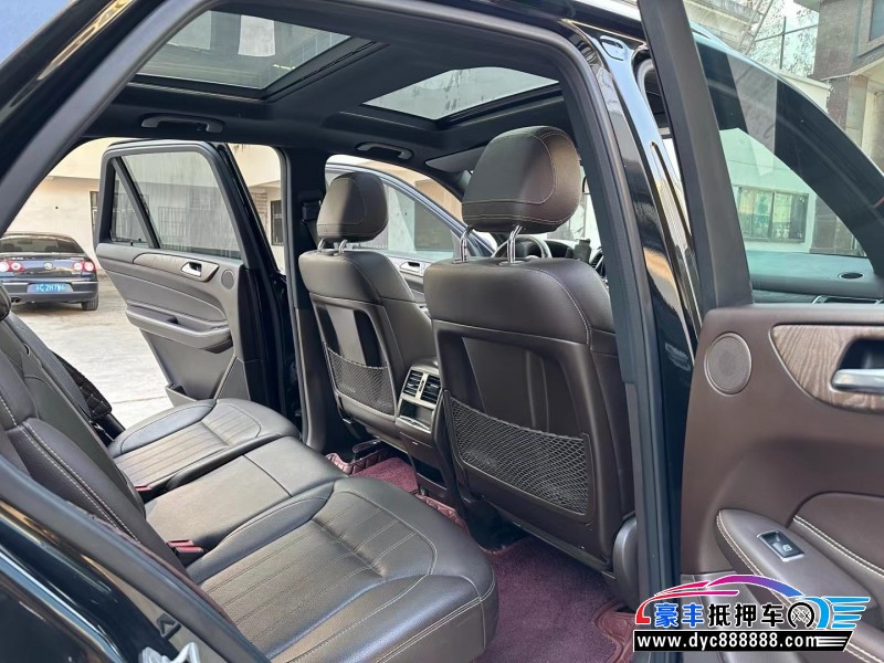 15年奔驰GLE轿车抵押车出售