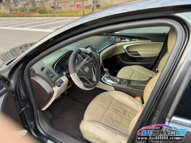 15年别克君威轿车抵押车出售