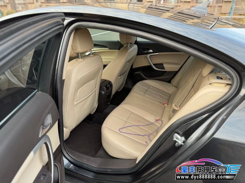 15年别克君威轿车抵押车出售