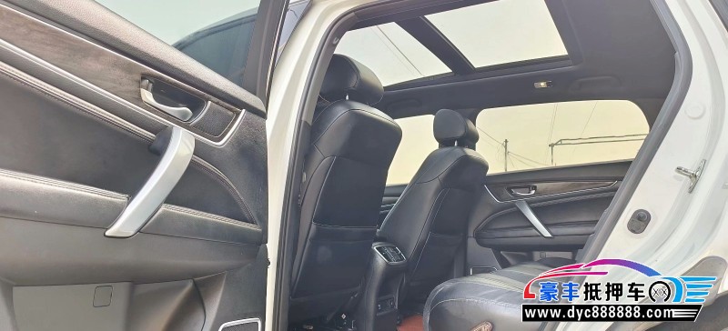 22年本田UR-V轿车抵押车出售