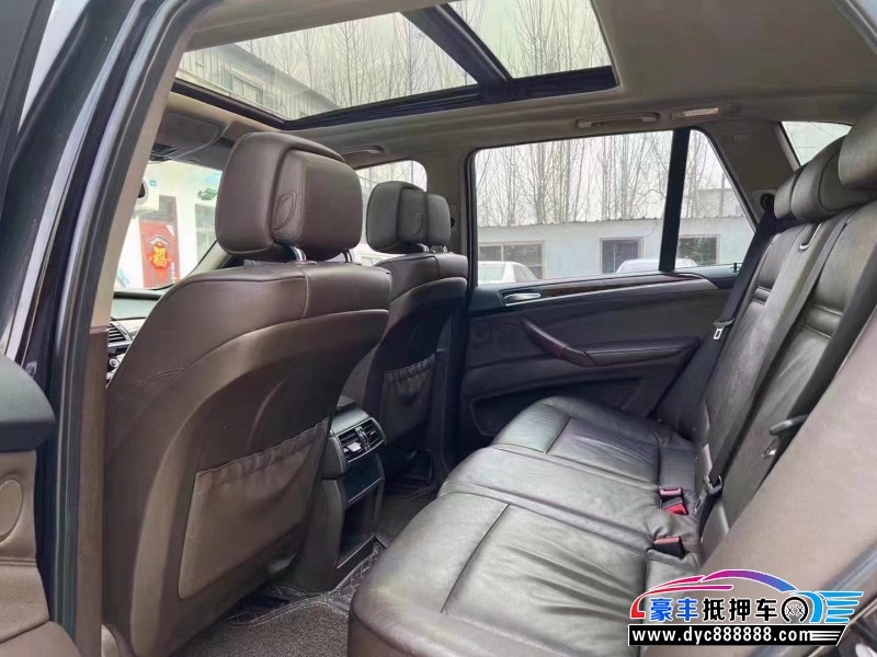 13年宝马X5轿车抵押车出售