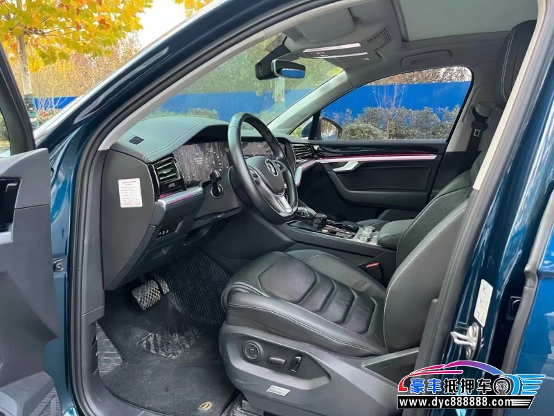 19年大众途锐SUV抵押车出售