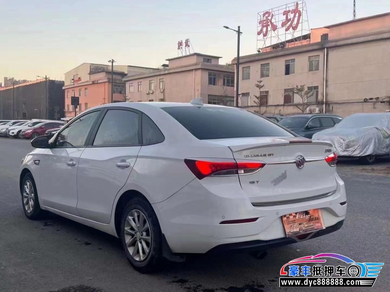 19年别克英朗轿车抵押车出售