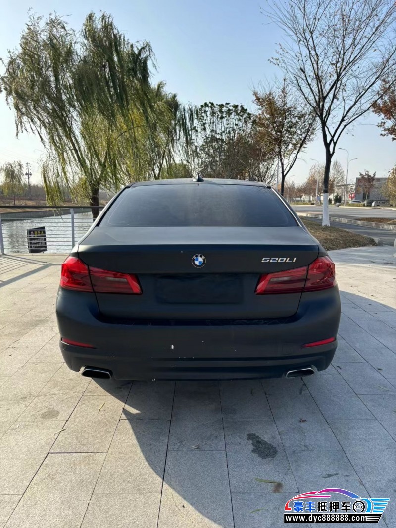 18年宝马5系轿车抵押车出售