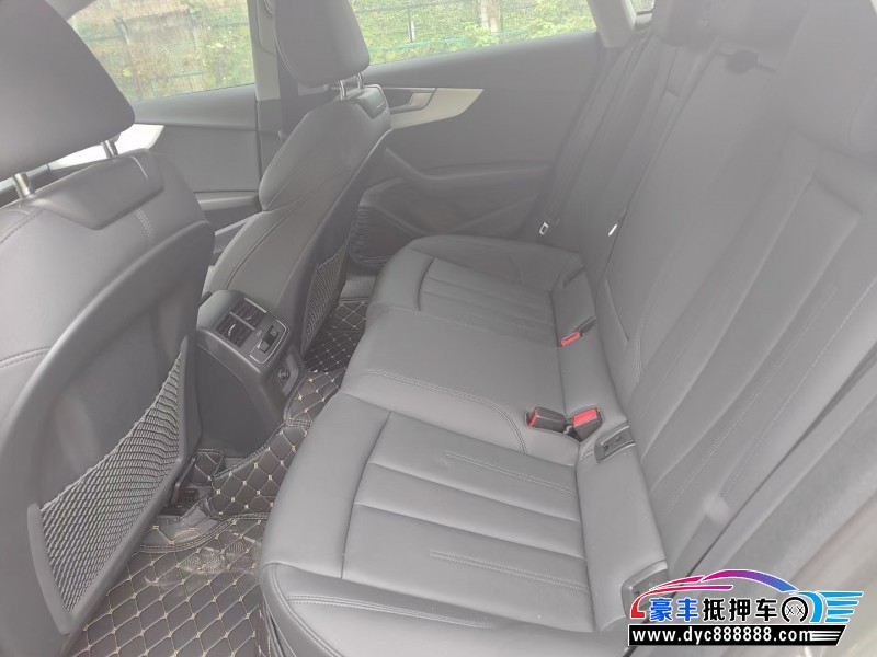 23年奥迪A5轿车抵押车出售