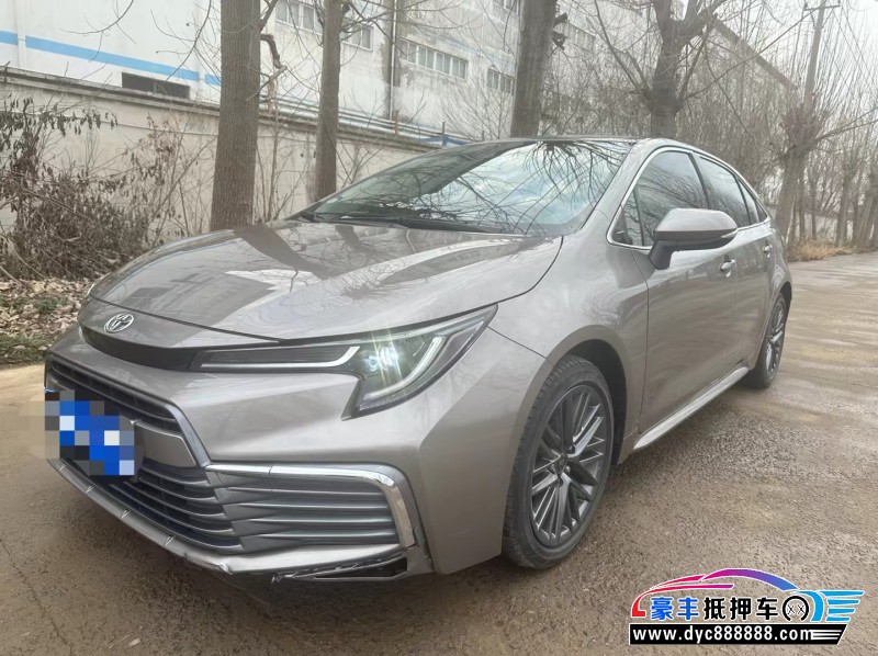 22年丰田凌尚轿车抵押车出售