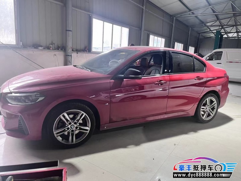 22年宝马1系轿车抵押车出售