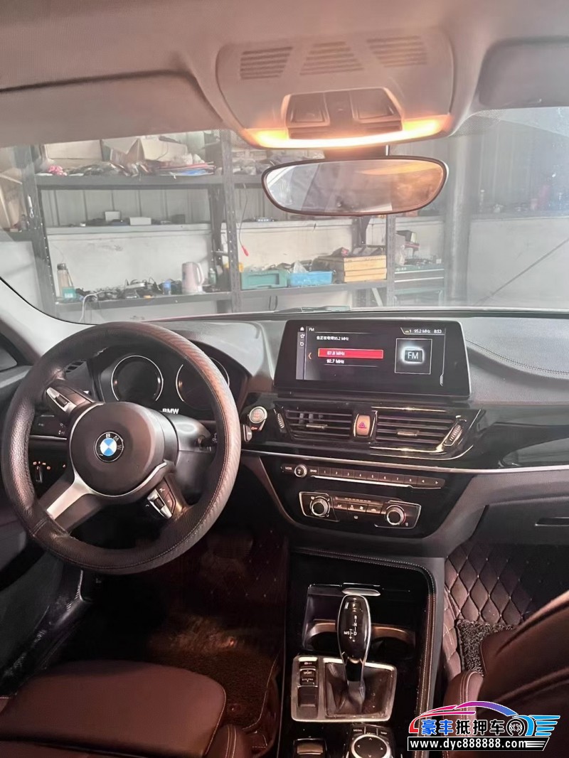 22年宝马1系轿车抵押车出售