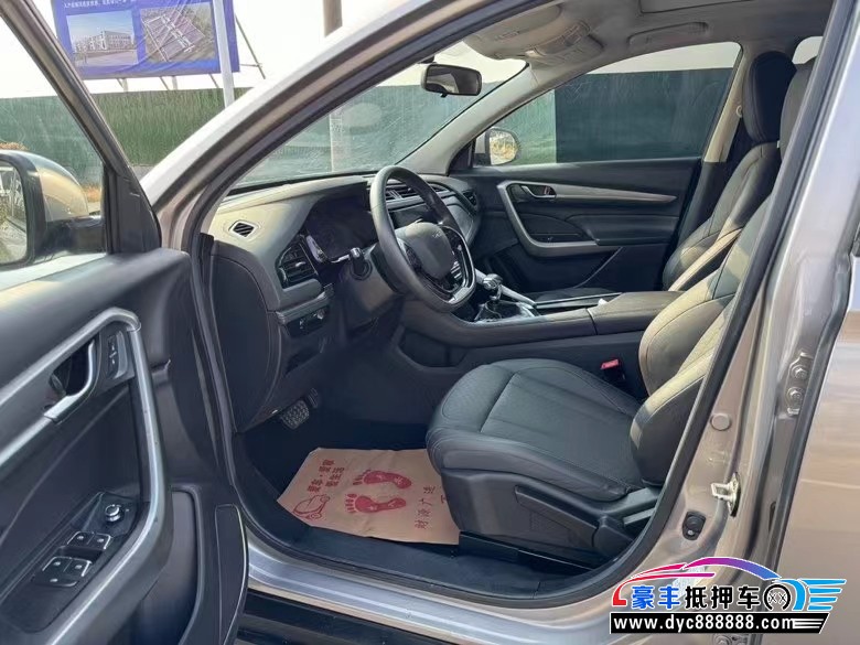 21年东风AX7轿车抵押车出售