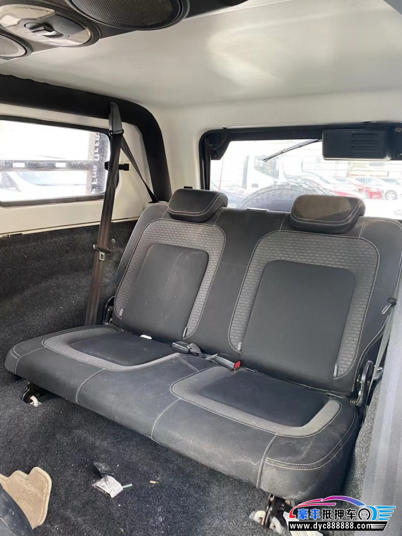 15年北京BJ40轿车抵押车出售