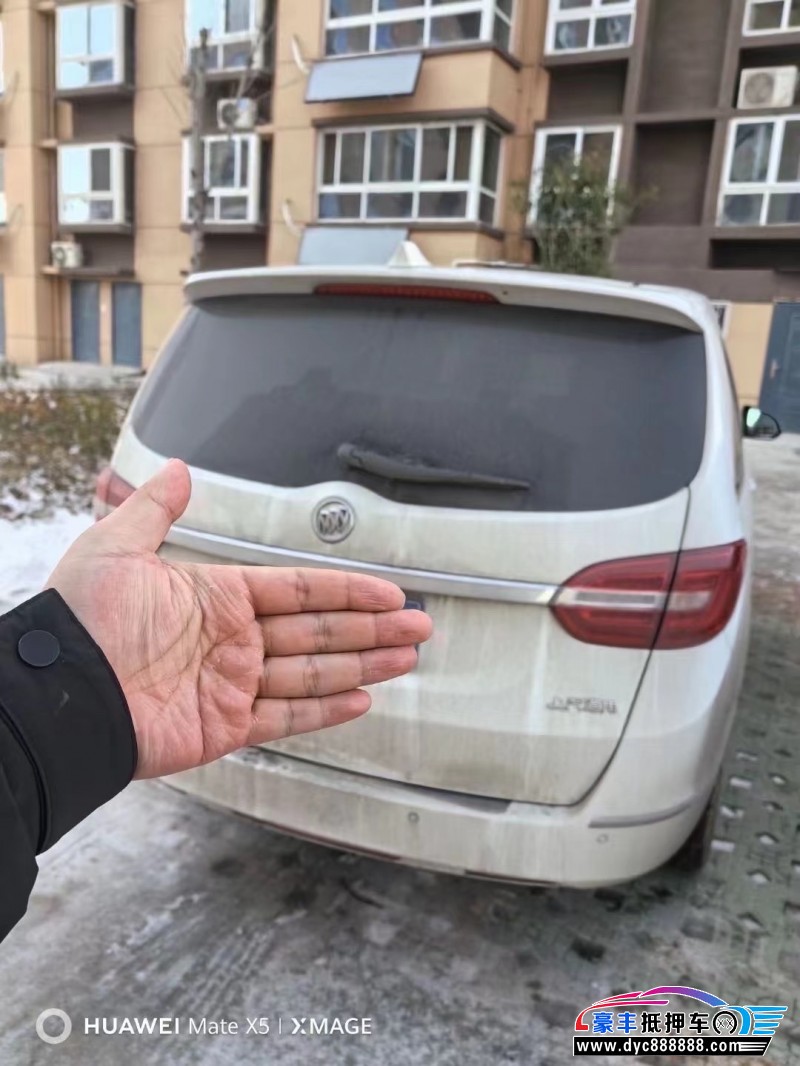 18年别克GL8轿车抵押车出售