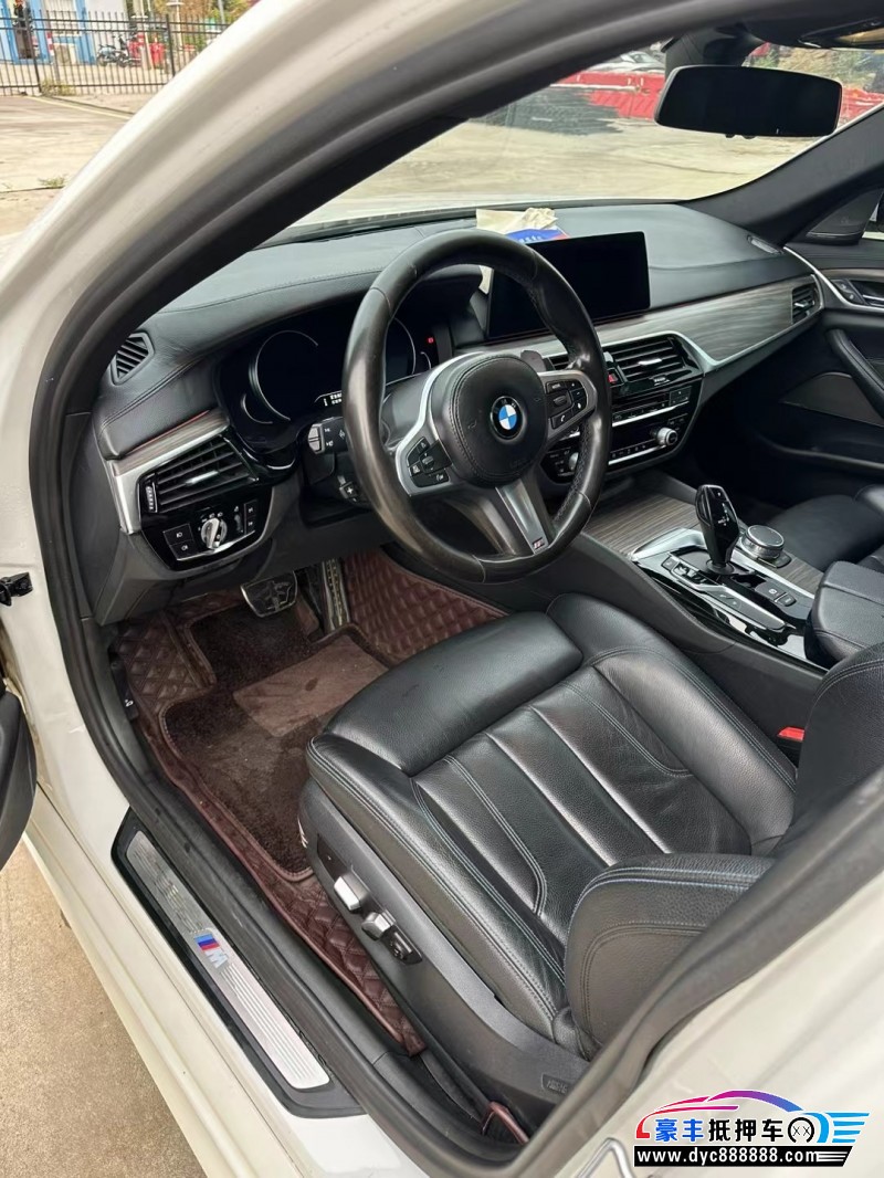 18年宝马5系轿车抵押车出售