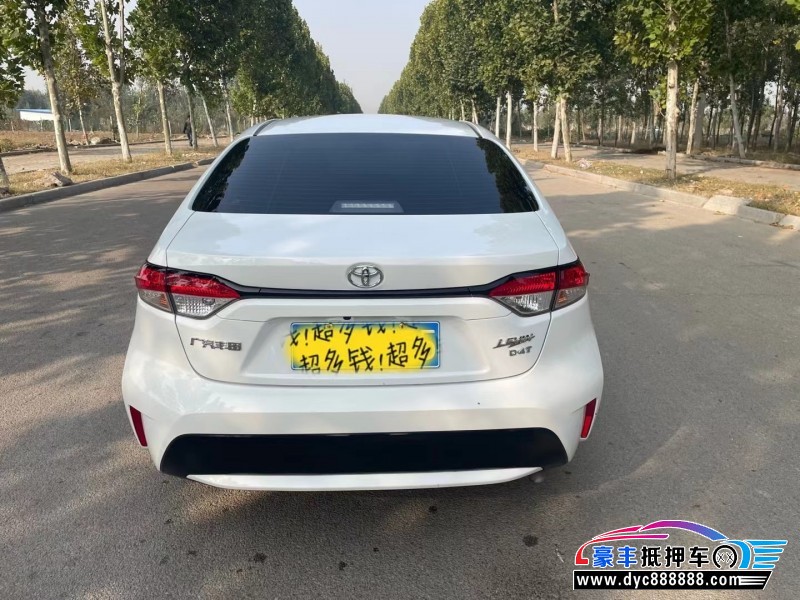 22年丰田雷凌轿车抵押车出售