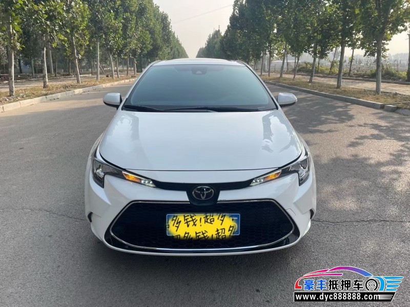 22年丰田雷凌轿车抵押车出售