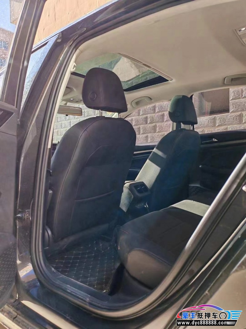 21年大众宝来轿车抵押车出售