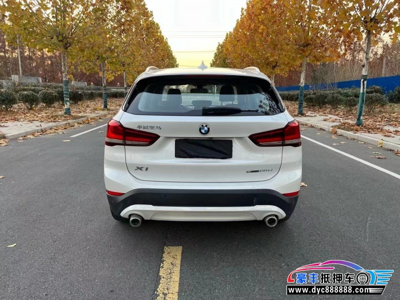 19年宝马X1轿车抵押车出售