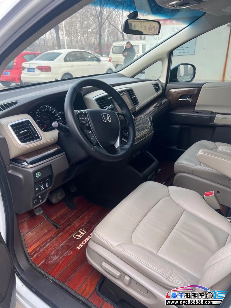 16年本田奥德赛轿车抵押车出售