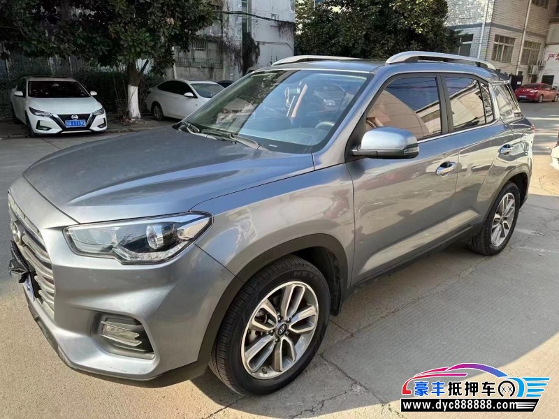 19年现代ix35轿车抵押车出售