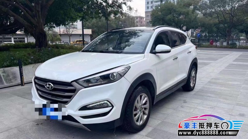 16年现代途胜轿车抵押车出售