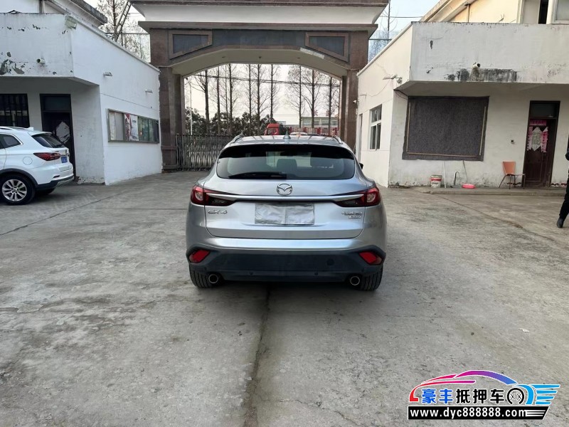 19年马自达CX-4轿车抵押车出售