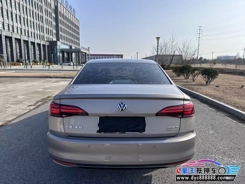 19年大众宝来轿车抵押车出售