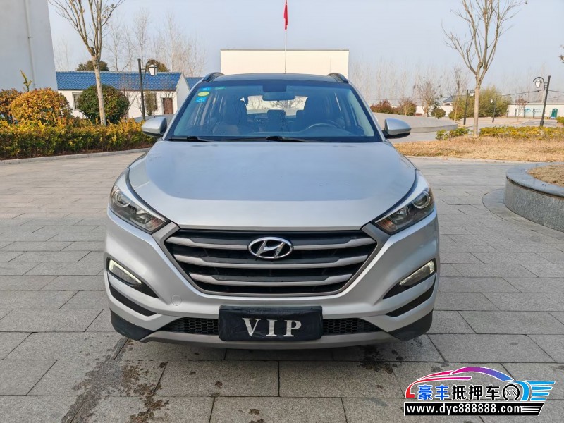 17年现代途胜SUV抵押车出售