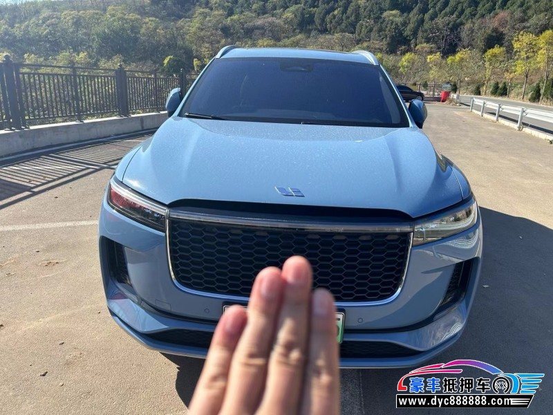 22年理想ONE轿车抵押车出售