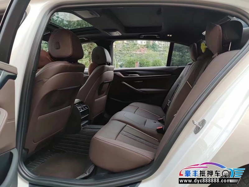 21年宝马5系轿车抵押车出售