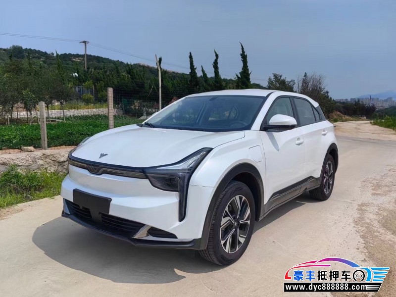 23年哪吒USUV抵押车出售