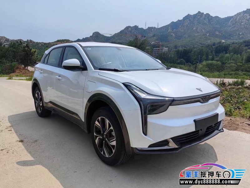 23年哪吒USUV抵押车出售