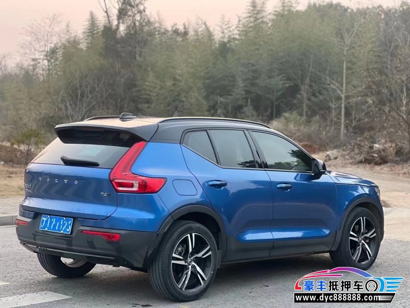21年沃尔沃XC40SUV抵押车出售