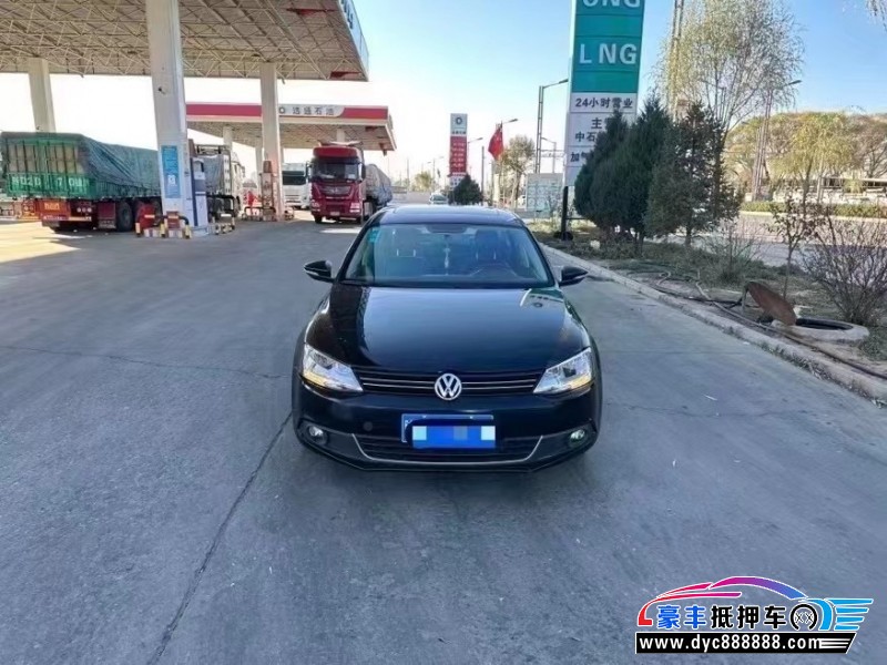 14年大众速腾轿车抵押车出售