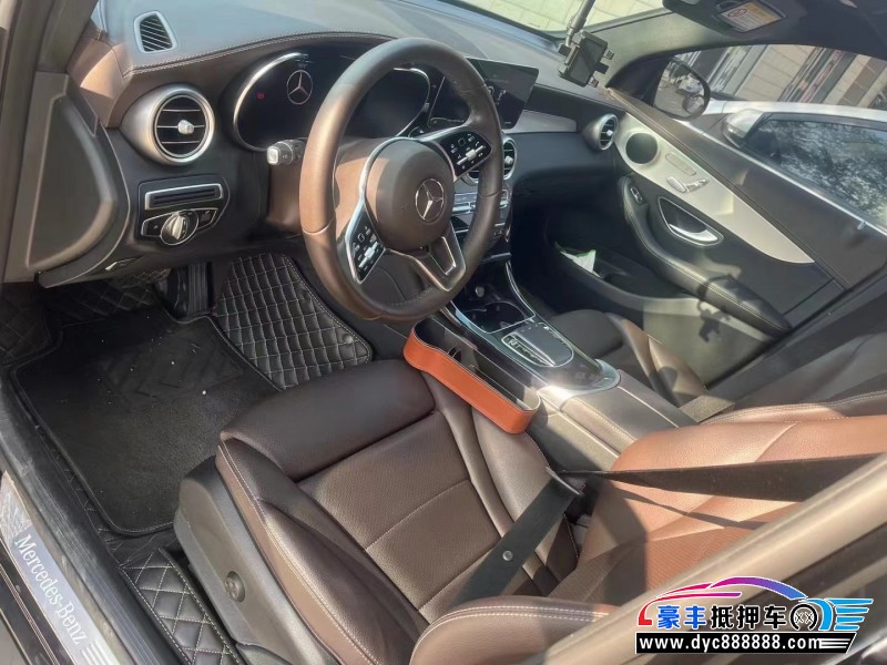 22年奔驰GLC轿车抵押车出售