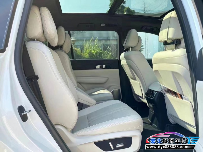 21年理想ONE轿车抵押车出售