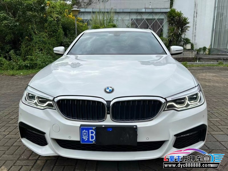 18年宝马5系轿车抵押车出售