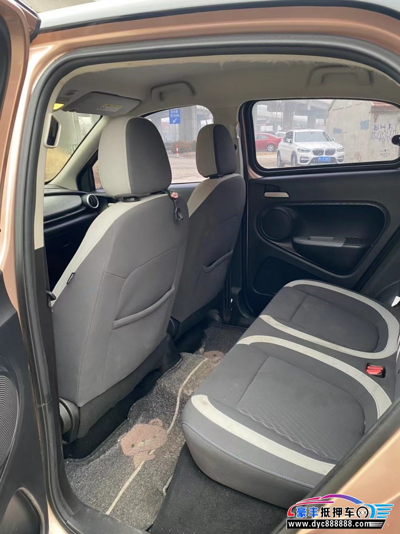 21年欧拉黑猫轿车抵押车出售