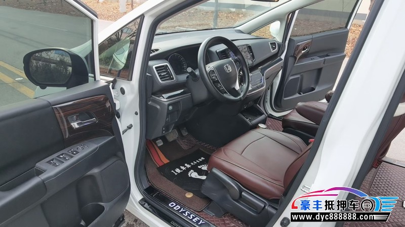 21年本田奥德赛轿车抵押车出售